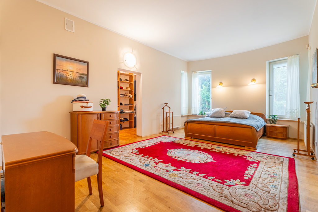 Rezydencja z duszą - elegancja i przestrzeń (6)