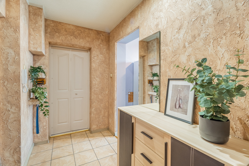 2 pokoje oddzielna kuchnia, piwnica w Centrum. (6)