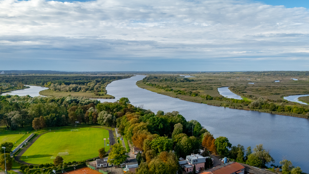 Rezerwacja. Mieszkanie 4 pok. z balkonem. (19)