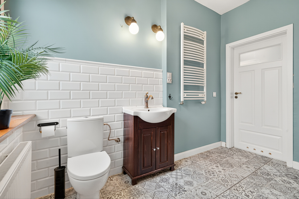 93m2 - 3 pok. gotowe!, osobny garaż i pom. gospod! (10)