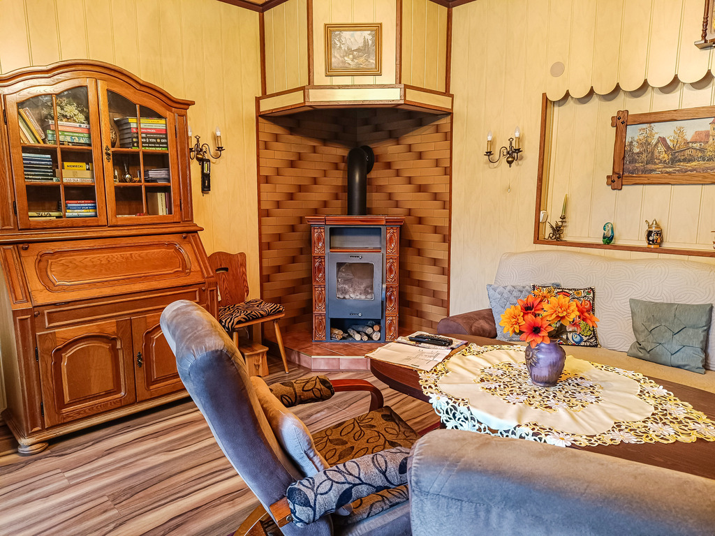 145m2 z wielkim ogrodem 1776m2! Sprawdż! (8)