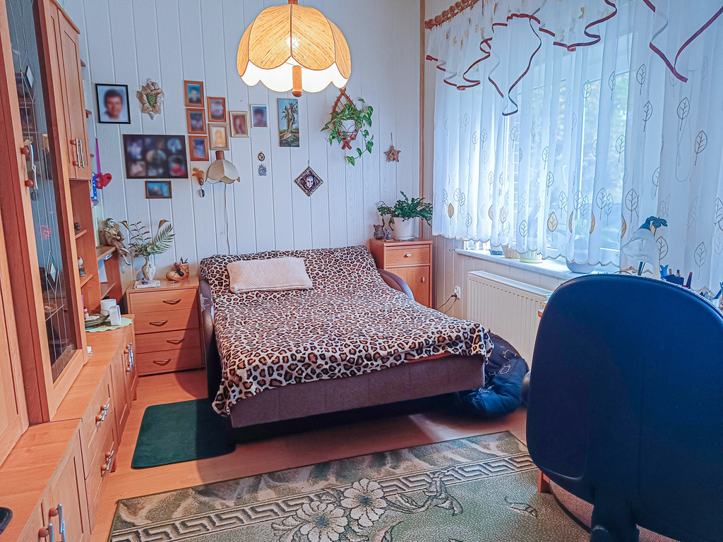 145m2 z wielkim ogrodem 1776m2! Sprawdż! (13)