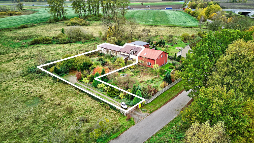 145m2 z wielkim ogrodem 1776m2! Sprawdż! (4)