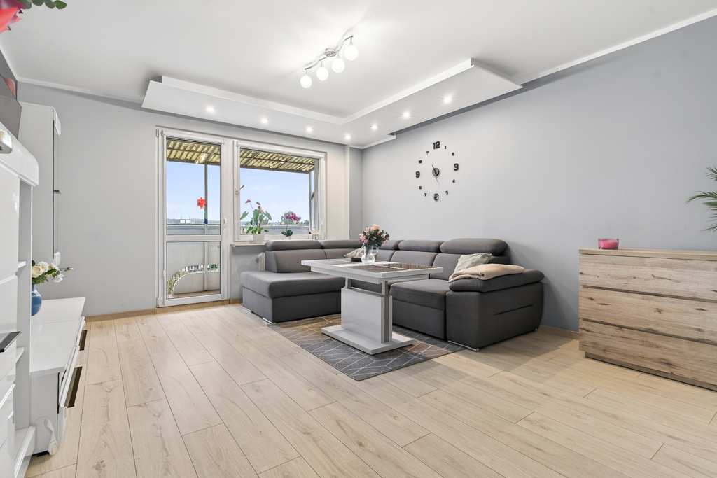 Police | Przestronne 56m2 - rezerwacja (2)