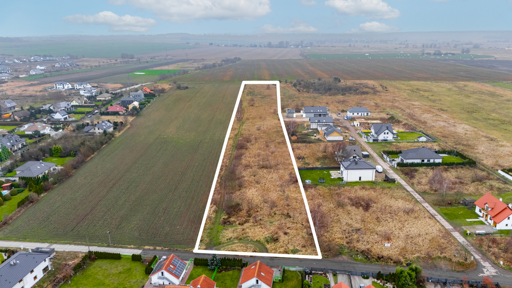 Teren inwestycyjny pod zabudowę jednorodzinną (2)