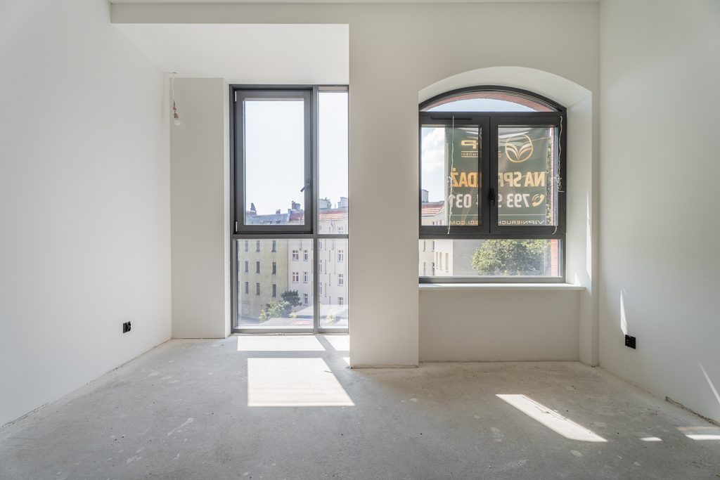 Nowoczesny loftowy apartament w centrum miasta. (3)