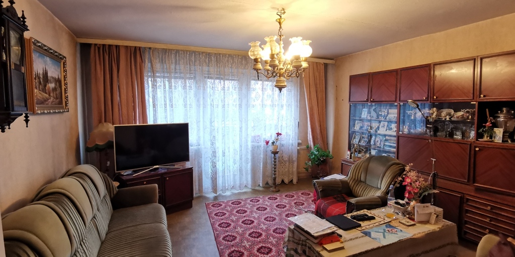 Pomorzany 4 pok. z balkonem, I p. 650.000 (2)