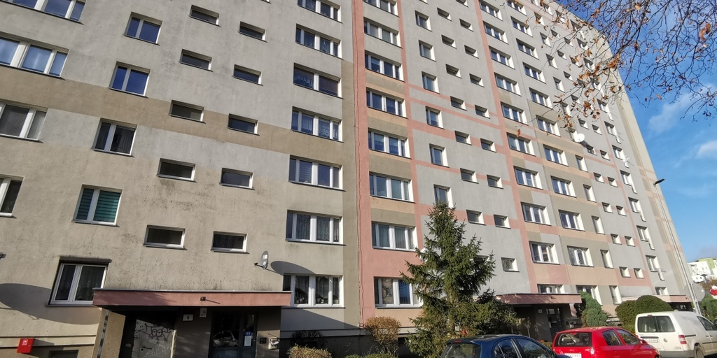 Pomorzany 4 pok. z balkonem, I p. 650.000 (12)