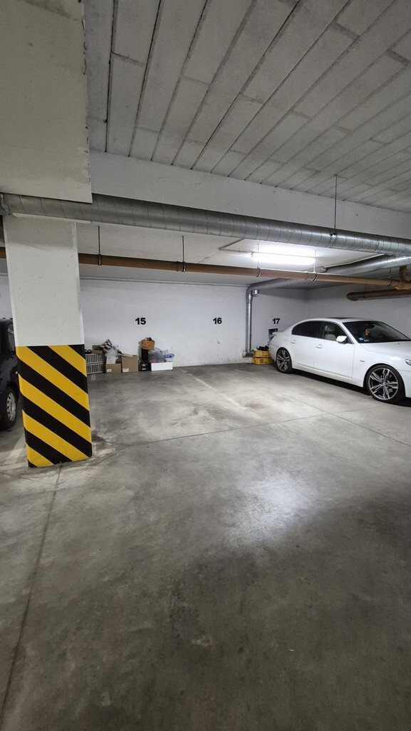 Piękne mieszkanie 3 pok z garażem (24)