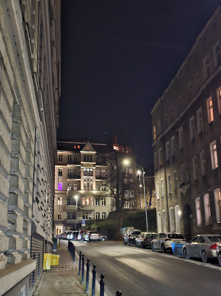 Wały Chrobrego eleganckie 3 pokoje na 1piętrze (16)