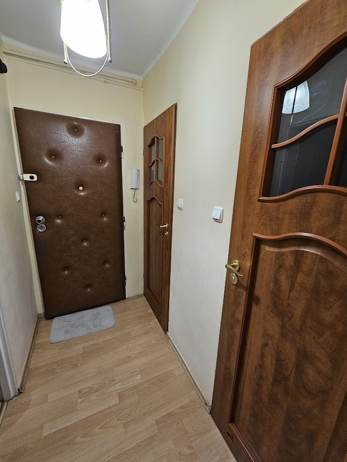 Rozkładowe 3 pokoje w niskim bloku (12)