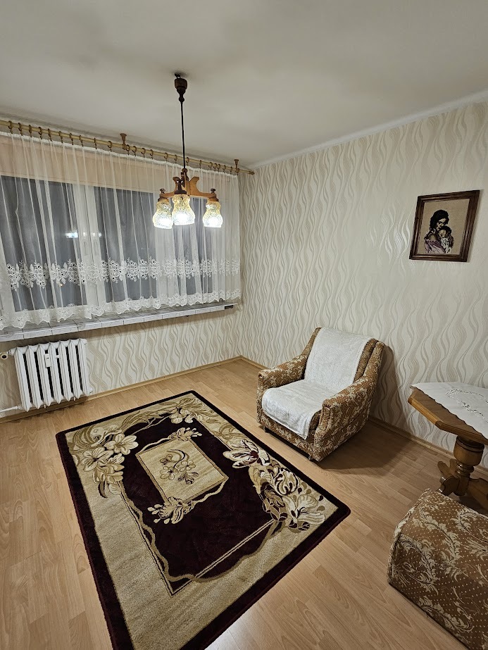 Rozkładowe 3 pokoje w niskim bloku (6)