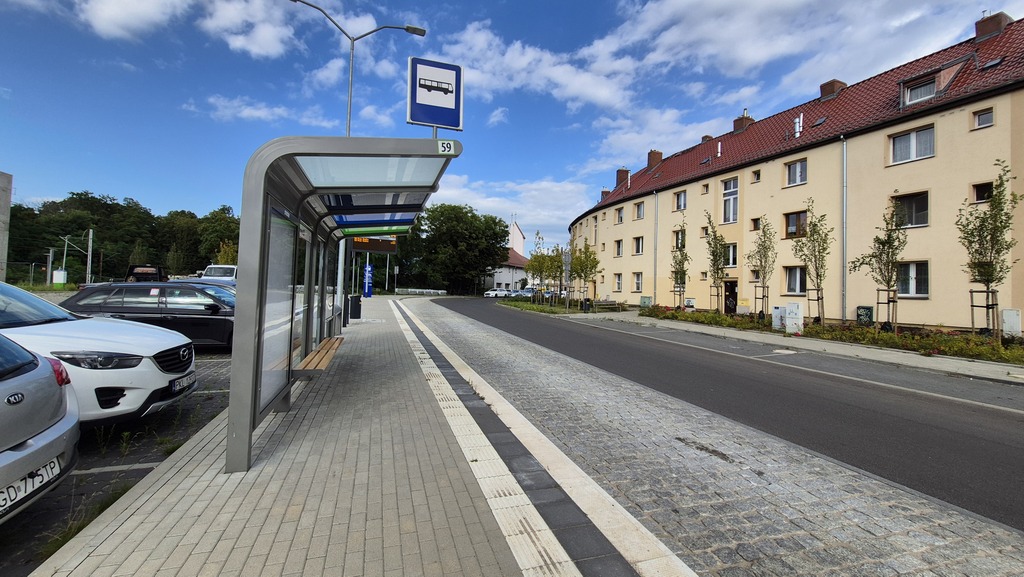 2 pok mieszkanie na parterze ul Grzymińska (2)