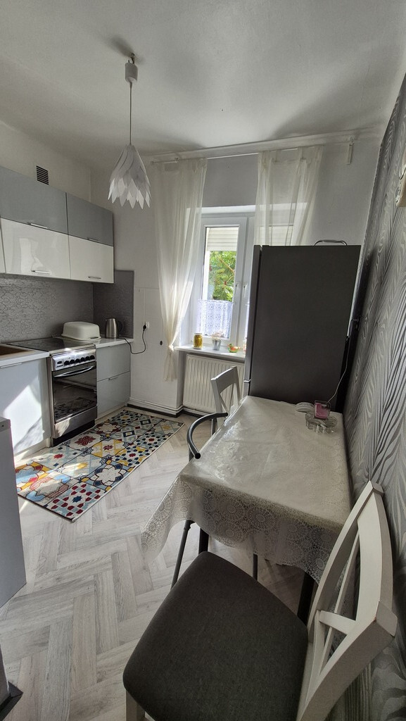 2 pok mieszkanie na parterze ul Grzymińska (11)