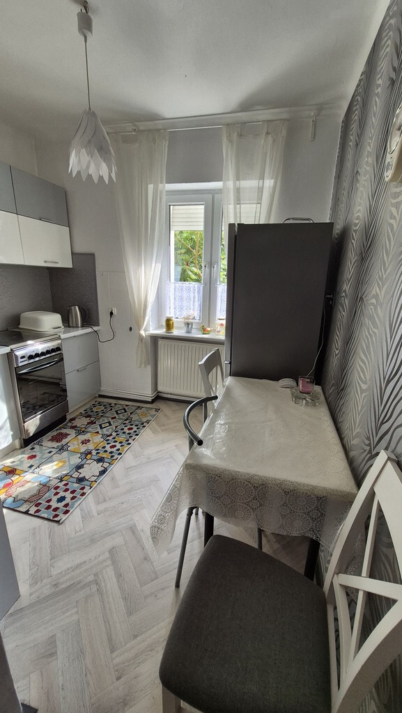 2 pok mieszkanie na parterze ul Grzymińska (12)