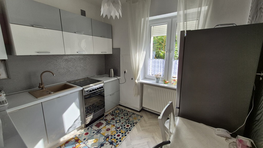 2 pok mieszkanie na parterze ul Grzymińska (14)