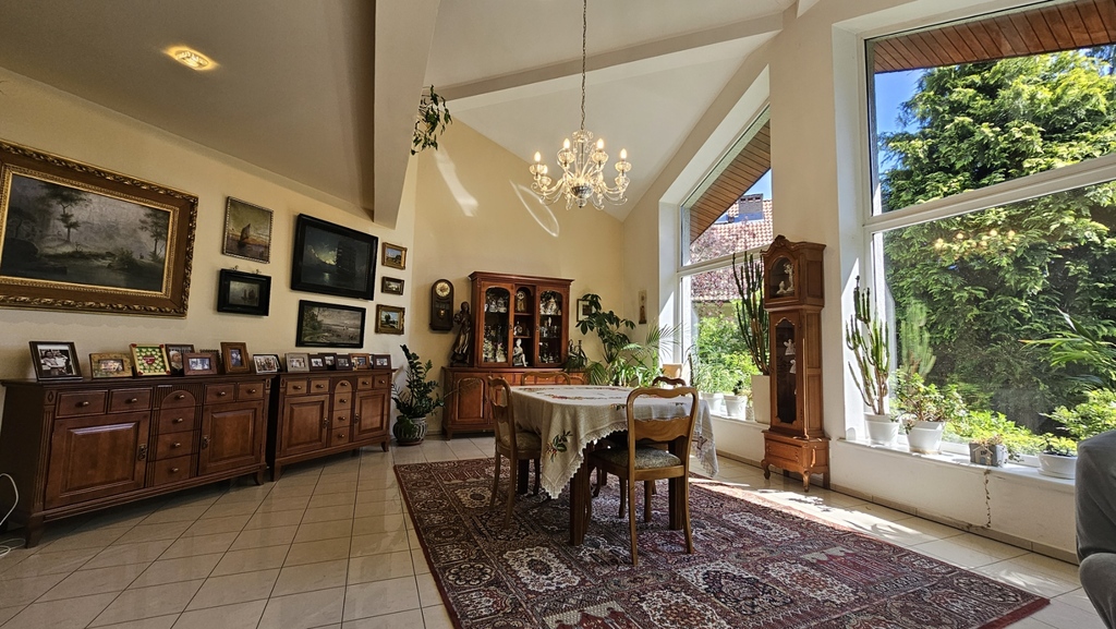 Dom Bezrzecze z wyjściem do lasu (3)