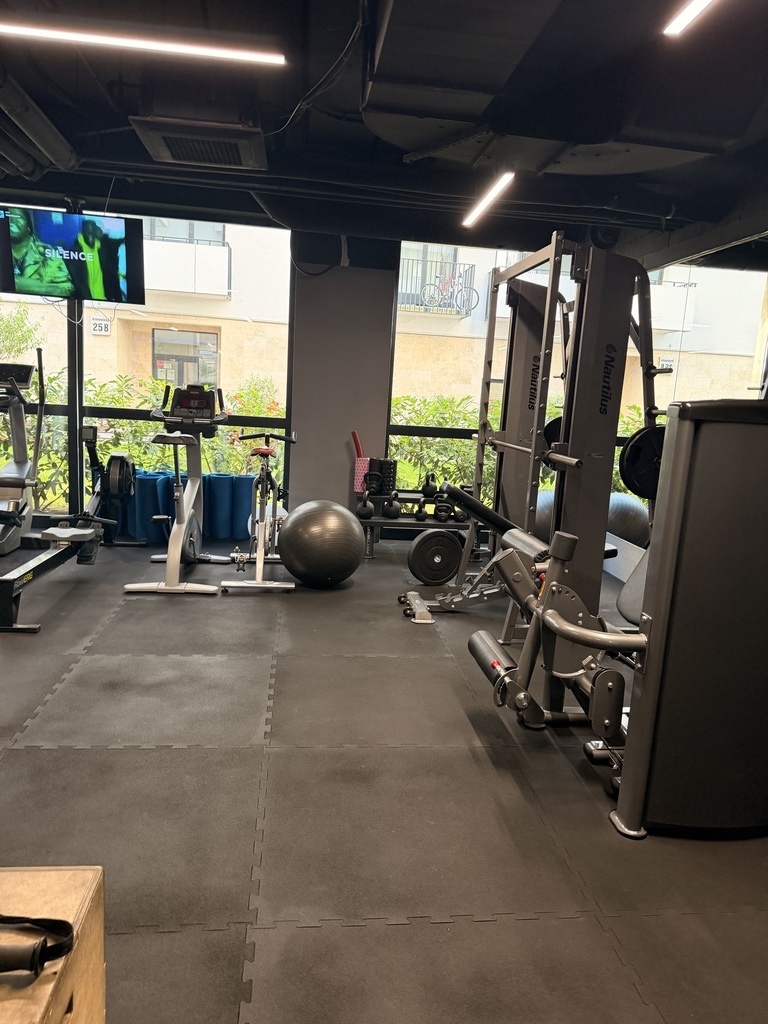 Stylowa kawalerka z balkonem Osiedle Reda City (12)