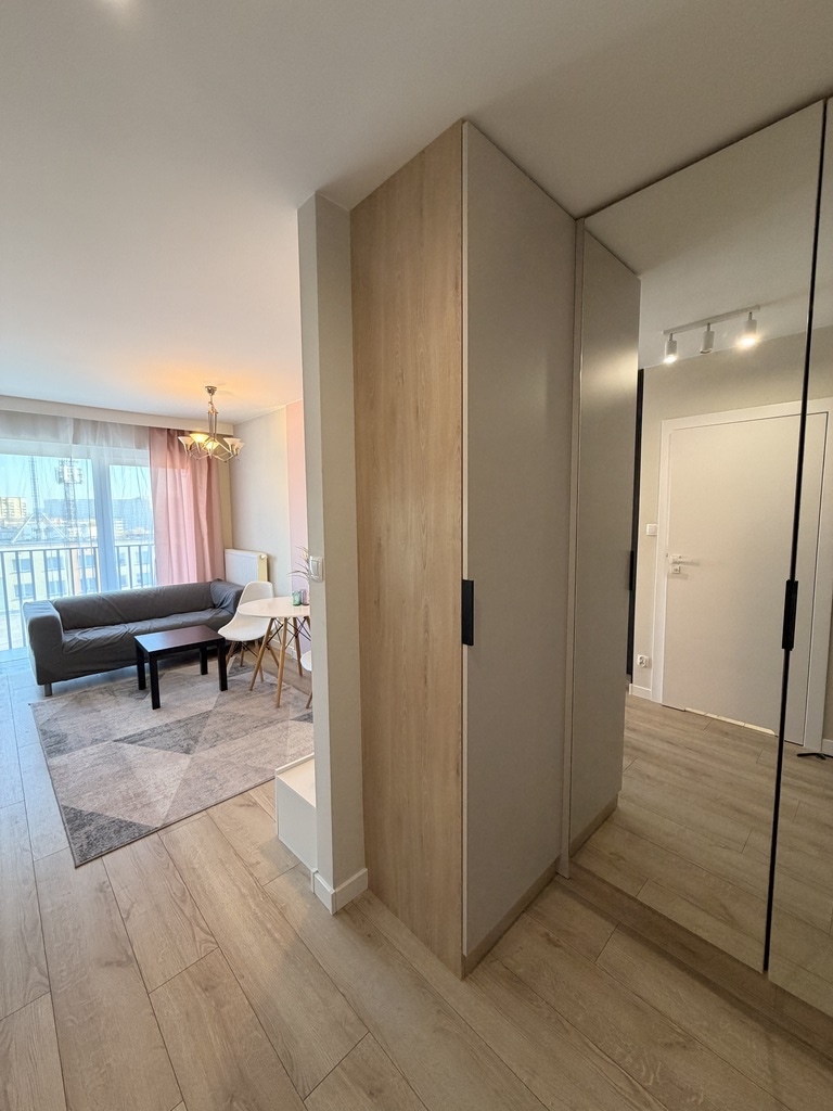 Nowoczesne 2-pokojowe mieszkanie z balkonem (2)