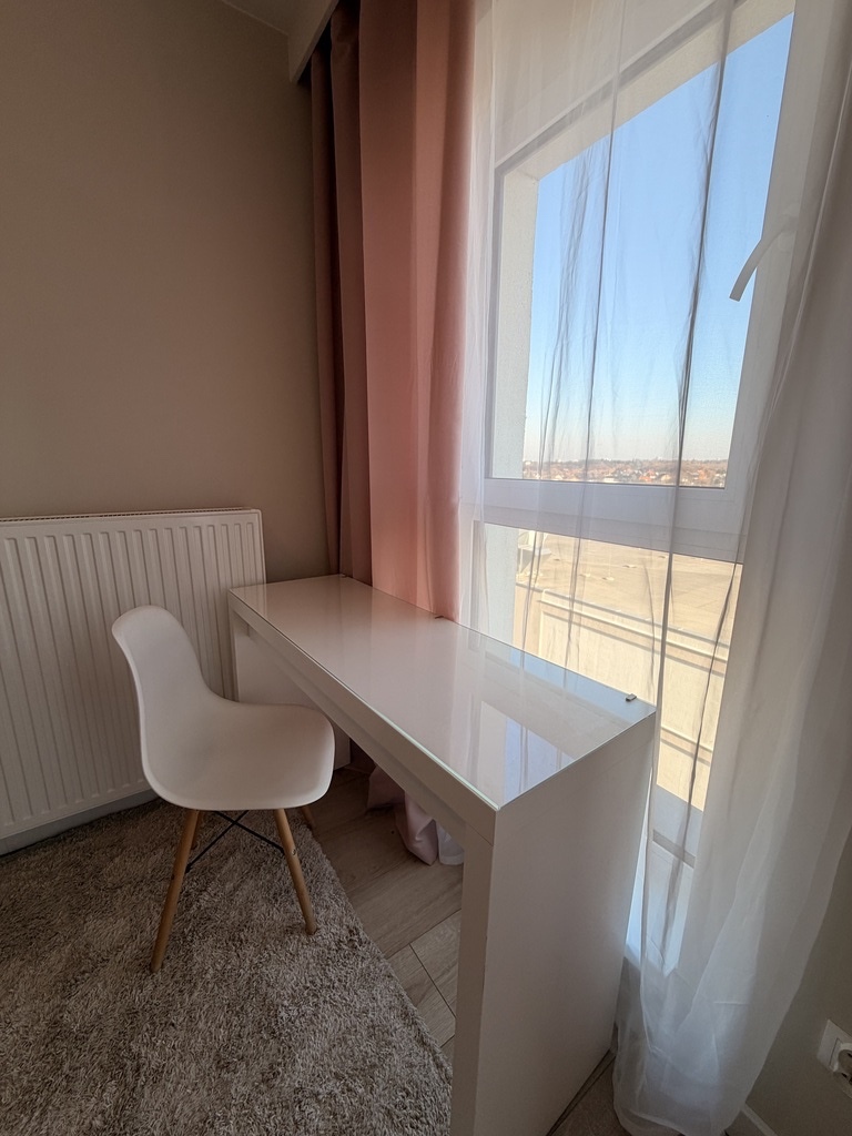 Nowoczesne 2-pokojowe mieszkanie z balkonem (8)