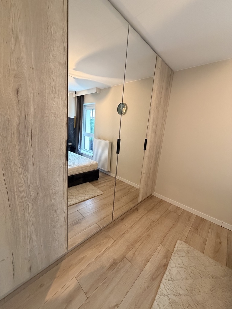 Nowoczesne 2-pokojowe mieszkanie z 18m tarasem (8)