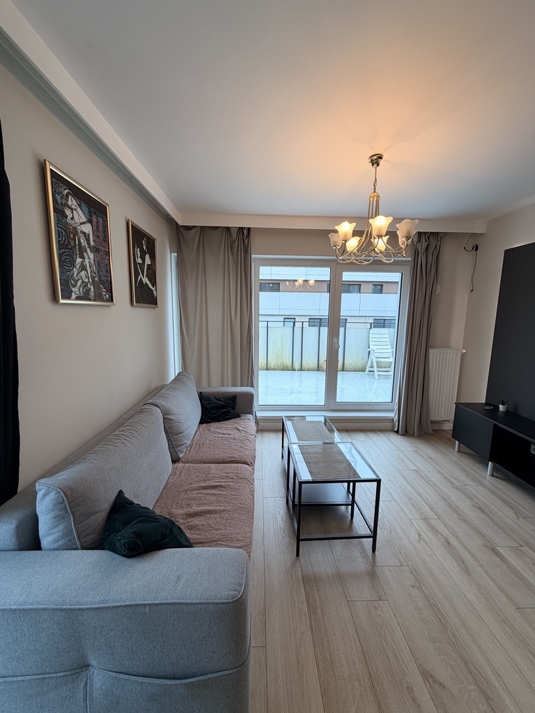 Nowoczesne 2-pokojowe mieszkanie z 18m tarasem (3)