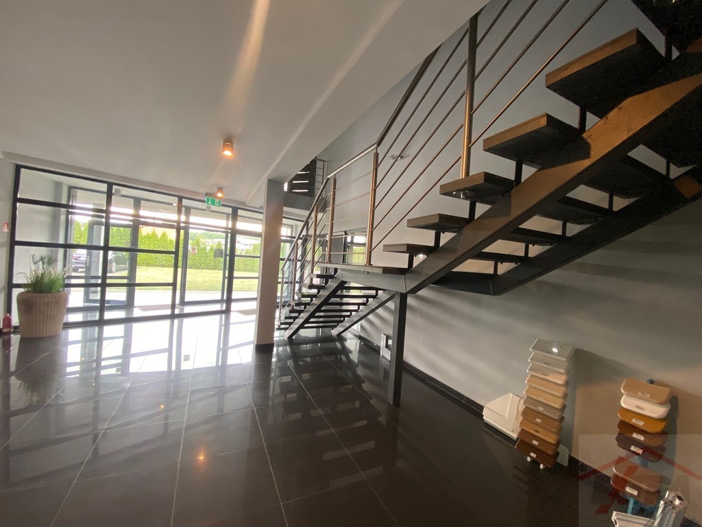 Nowoczesna hala z budynkiem biurowym Tanowo (14)