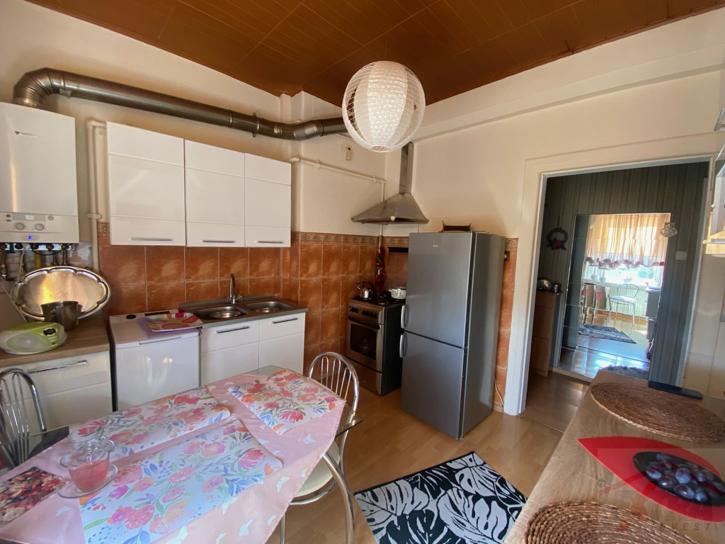 Piętro domu, ogród, spokojna okolica (10)