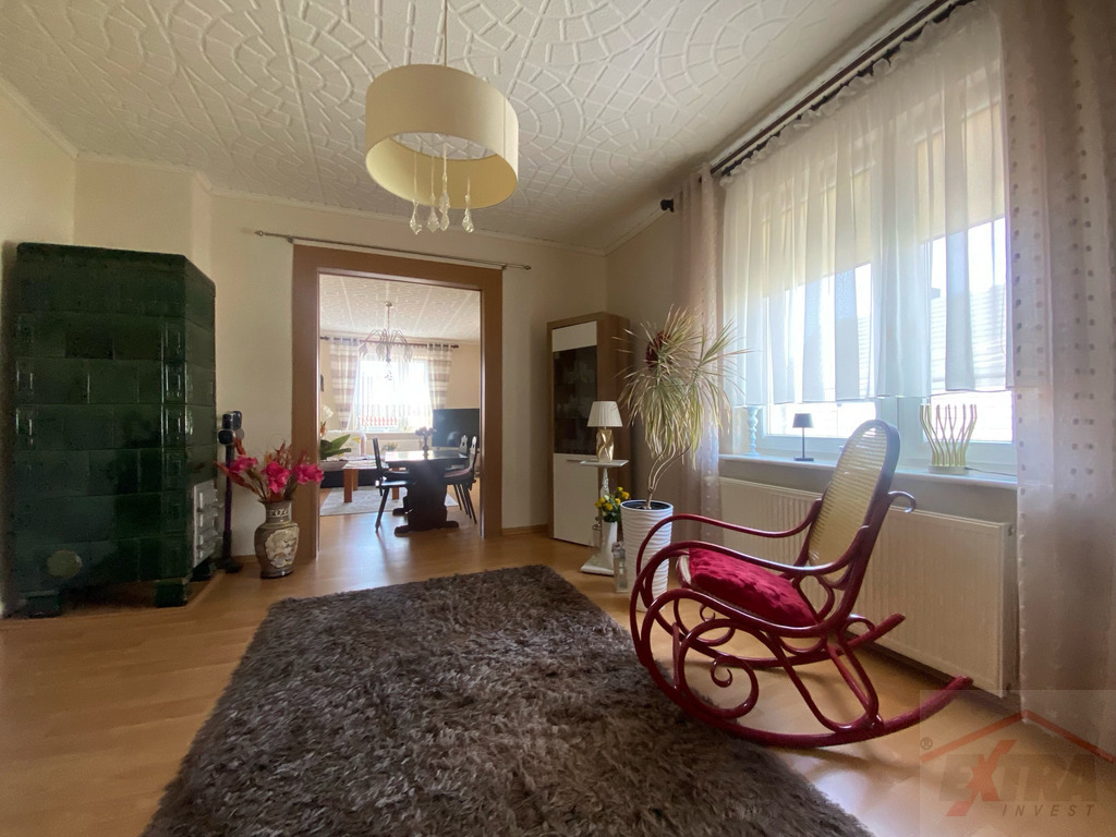 Piętro domu, ogród, spokojna okolica (1)