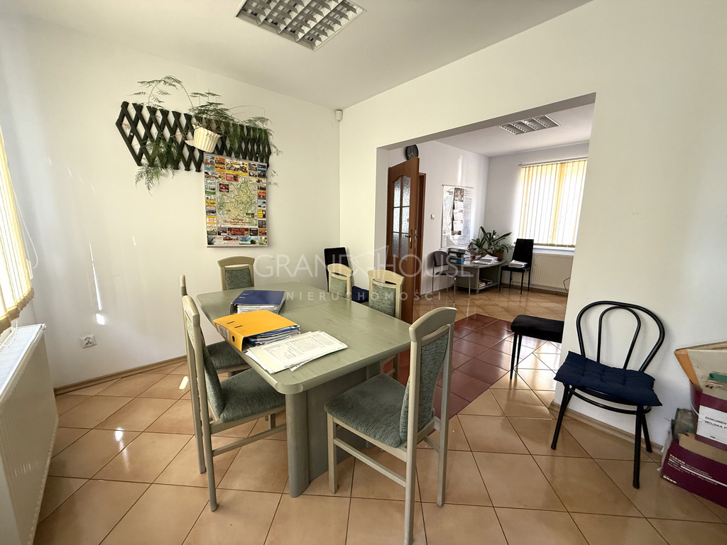 Budynek usługowo-biurowy+garaże | Łobez| (10)