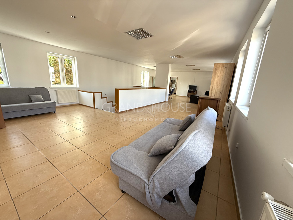 Budynek usługowo-biurowy+garaże | Łobez| (12)