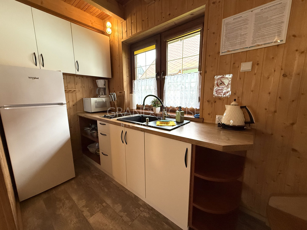 Wyjątkowy obiekt w Grzybowie - 10 domków (7)