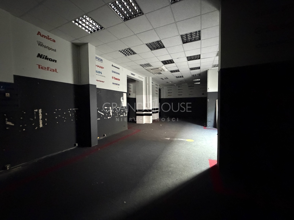 Lokal w centrum Drawska - 144 m2 (2)