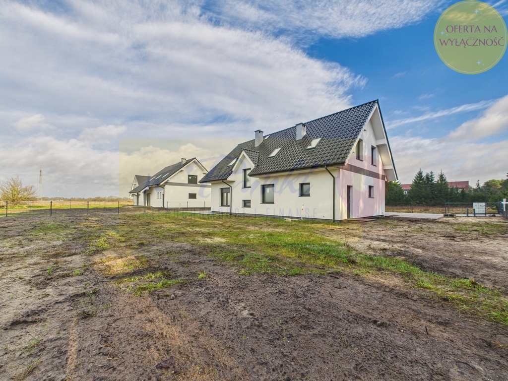 Modrzewie, nowy dom wolnostojący TYLKO 6 000/mkw (16)