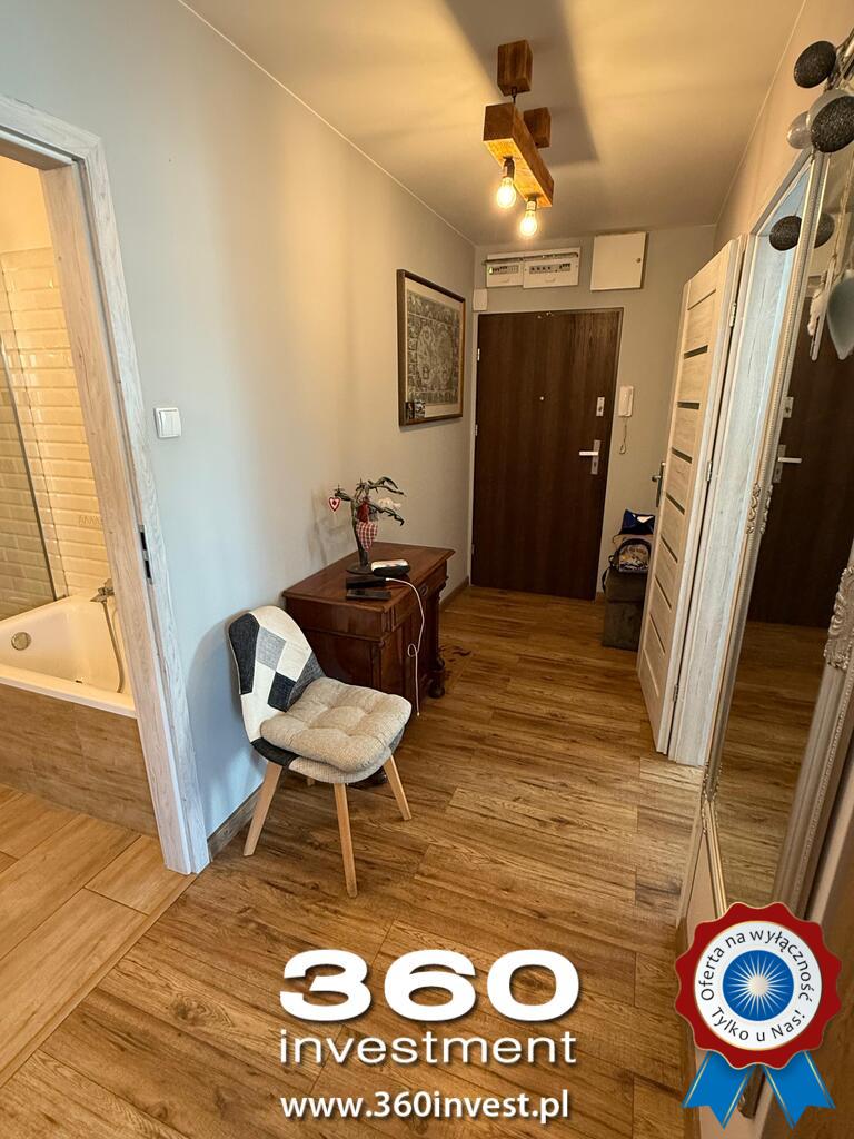 2pok z balkonem, miejscem postojowym i komórką (8)