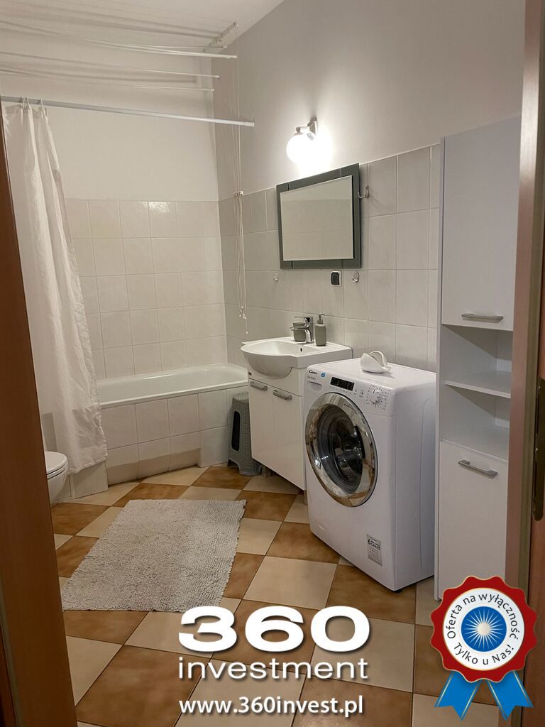 2 pok przy Jasnych Błoniach budynek 2005r, garaż (6)