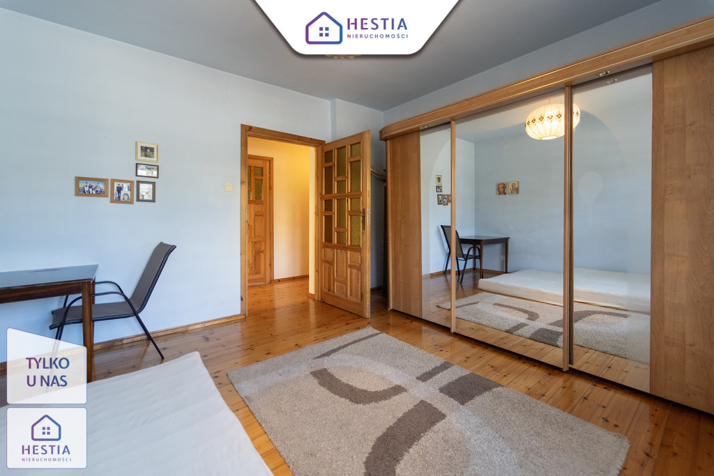 Dom wolnostojący z piwnicą (13)