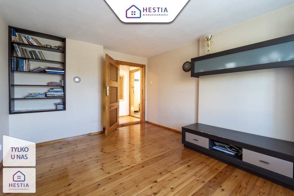 Dom wolnostojący z piwnicą (23)