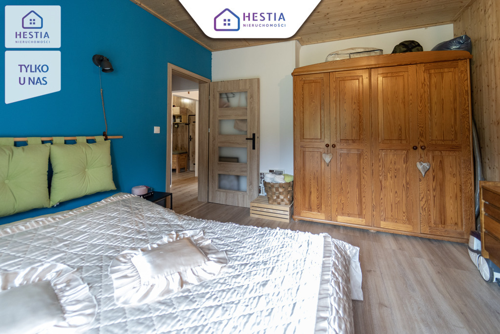 Dom z potencjałem, dużą działką i widokiem na staw (6)