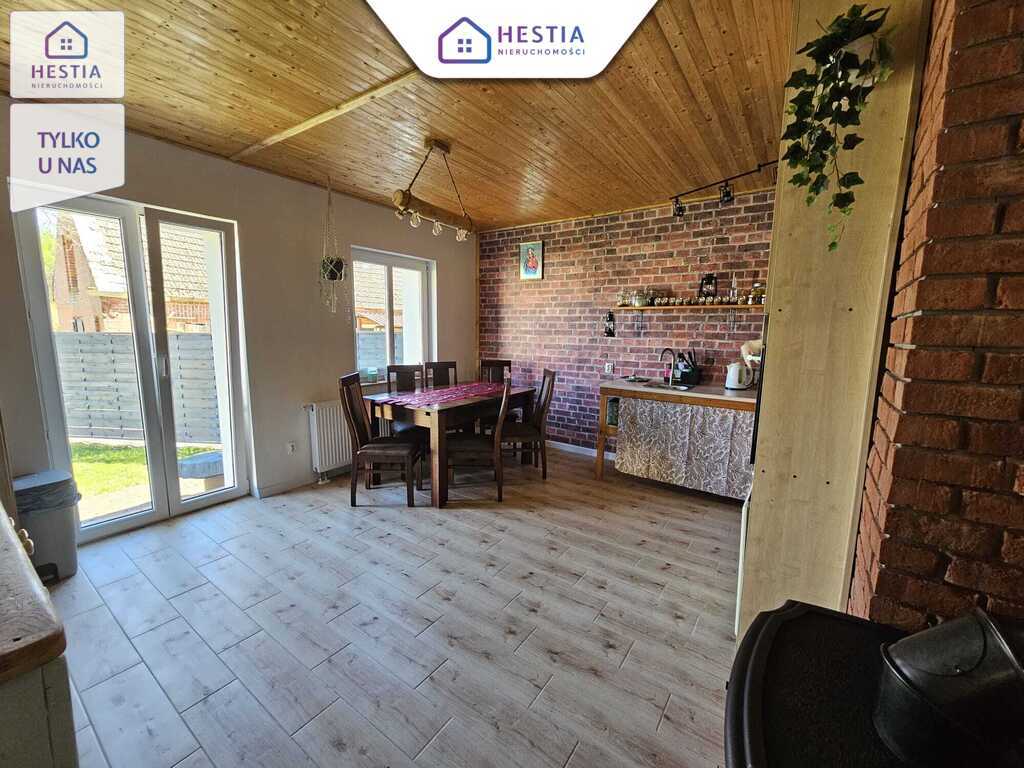 Dom z potencjałem, dużą działką i widokiem na staw (2)