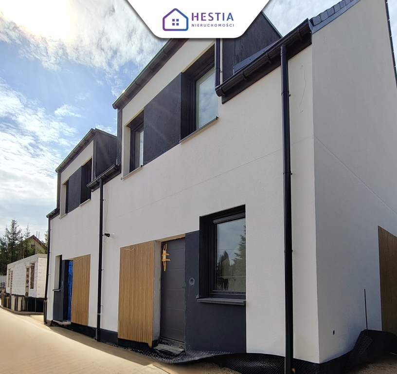 Dom w cenie mieszkania, miejsca postojowe w cenie! (1)