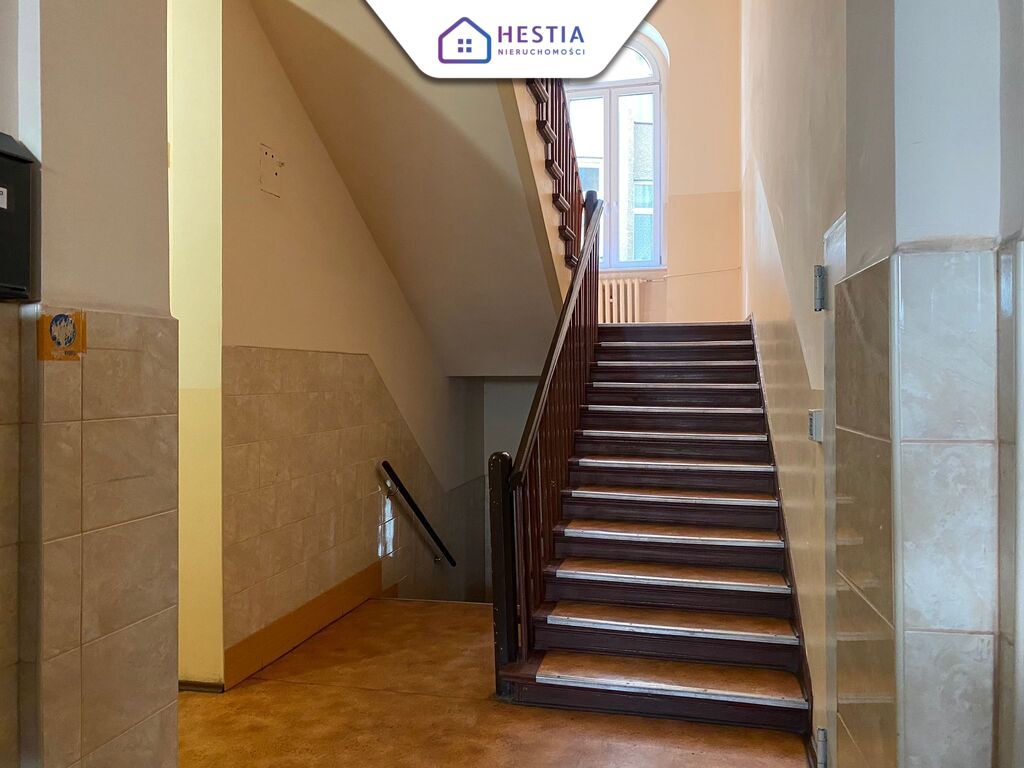Kawalerka na parterze przy Urzędzie Miasta (11)