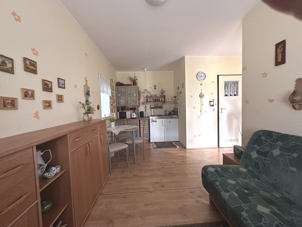 10 min od plazy w Trzebieży, z  domkiem. MPZP (11)