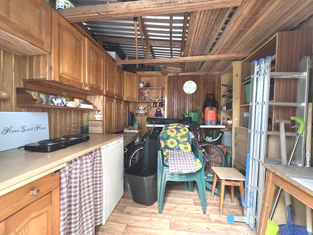 10 min od plazy w Trzebieży, z  domkiem. MPZP (8)