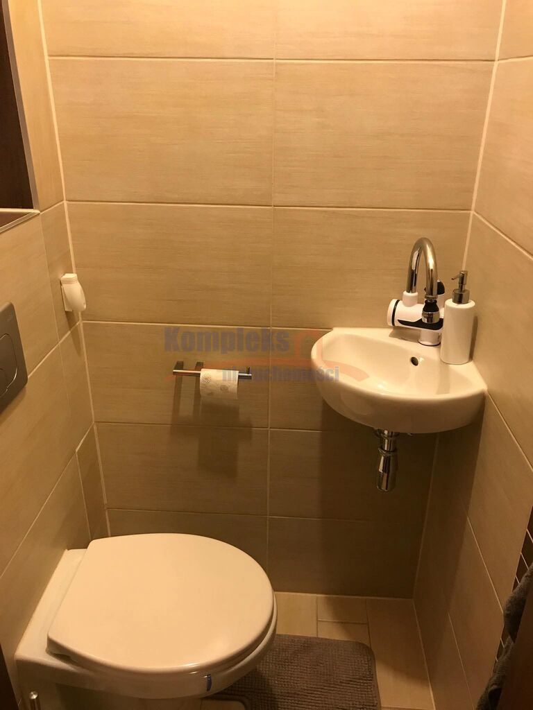 lokal w topowej lokalizacji  Jasne Błonie 3 pokoje (9)