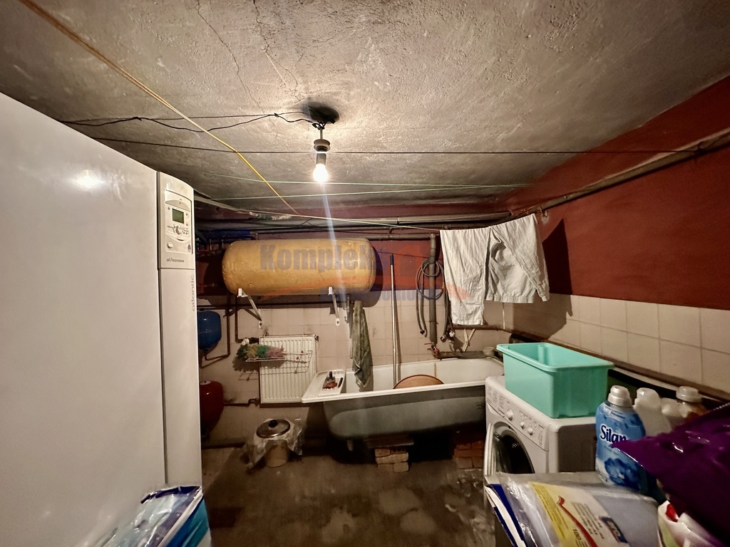 Dom- ogromny potencjał inwestycyjny-  lokalizacja! (17)