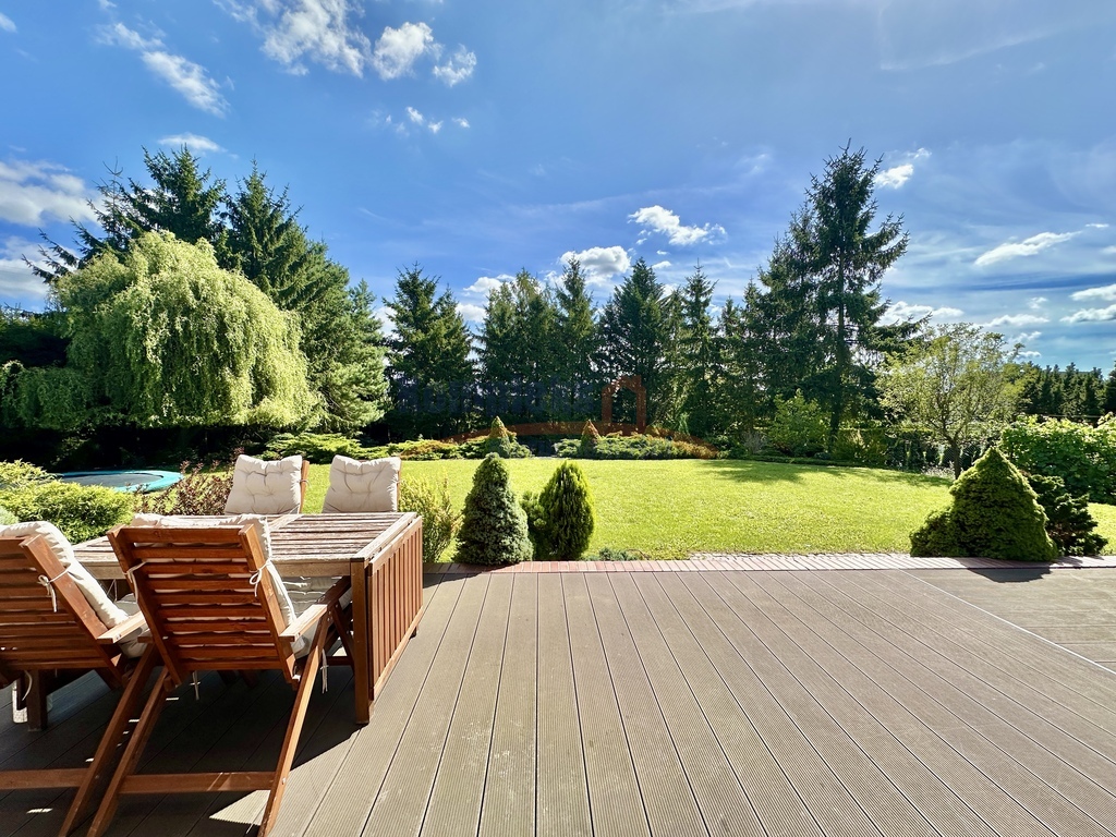 Wyjątkowy dom! Bezrzecze (2)