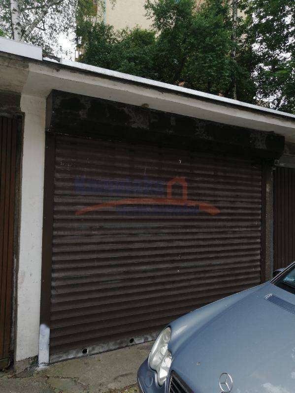 Garaż sprzedaż -okolice HANZA TOWER (1)