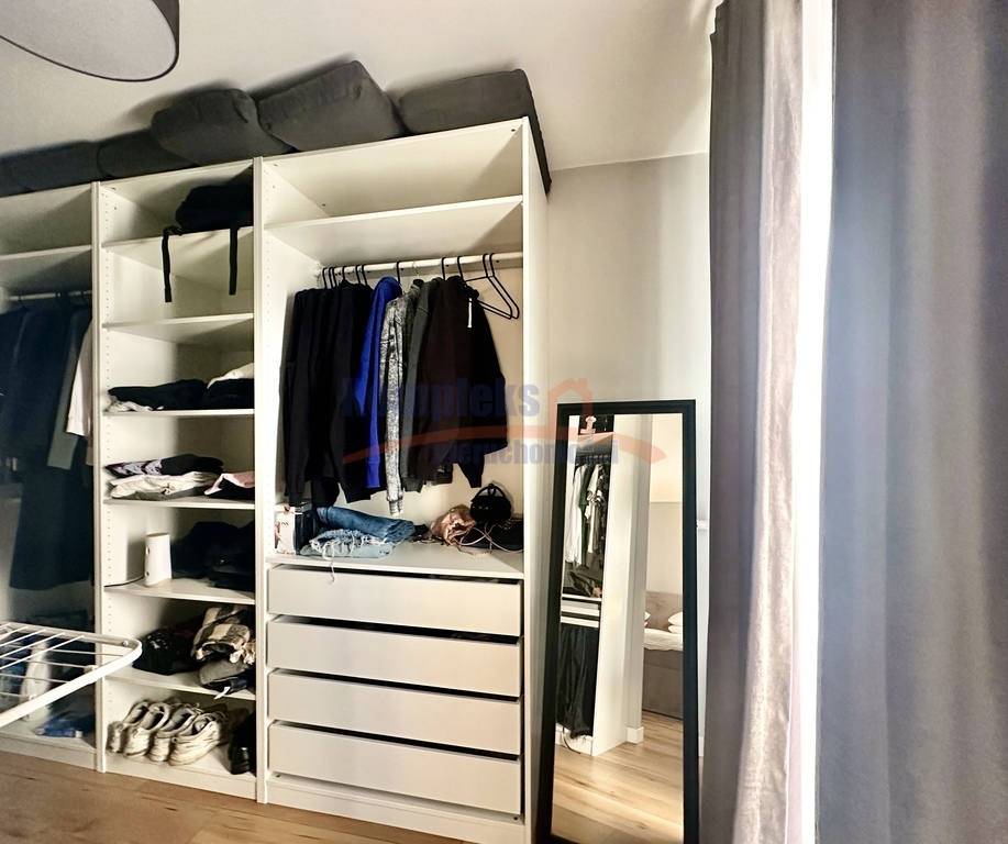 3 pokoje + garderoba - Taras 37 m2 - Garaż (8)