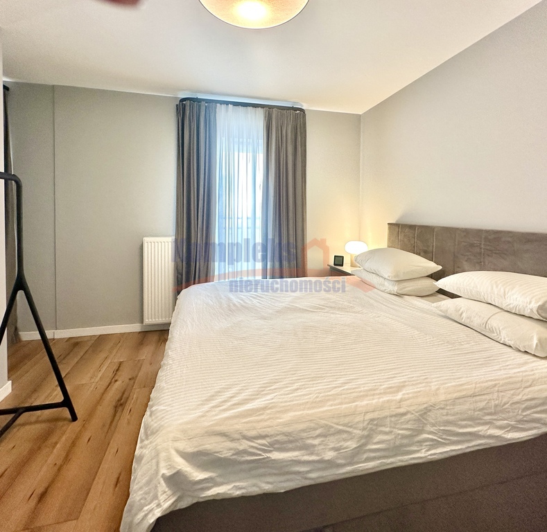 3 pokoje + garderoba - Taras 37 m2 - Garaż (10)